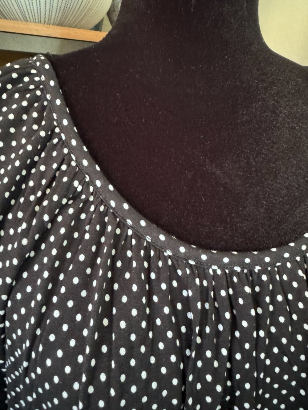 Michael Michael Kors Knit Polka Dot 3/4 Sleeve Knit Scoop Neck Top - Size L - Picture 2 of 5